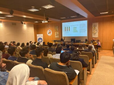 La iglesia católica convoco al dialogo y la dirigencia política respondió a medias