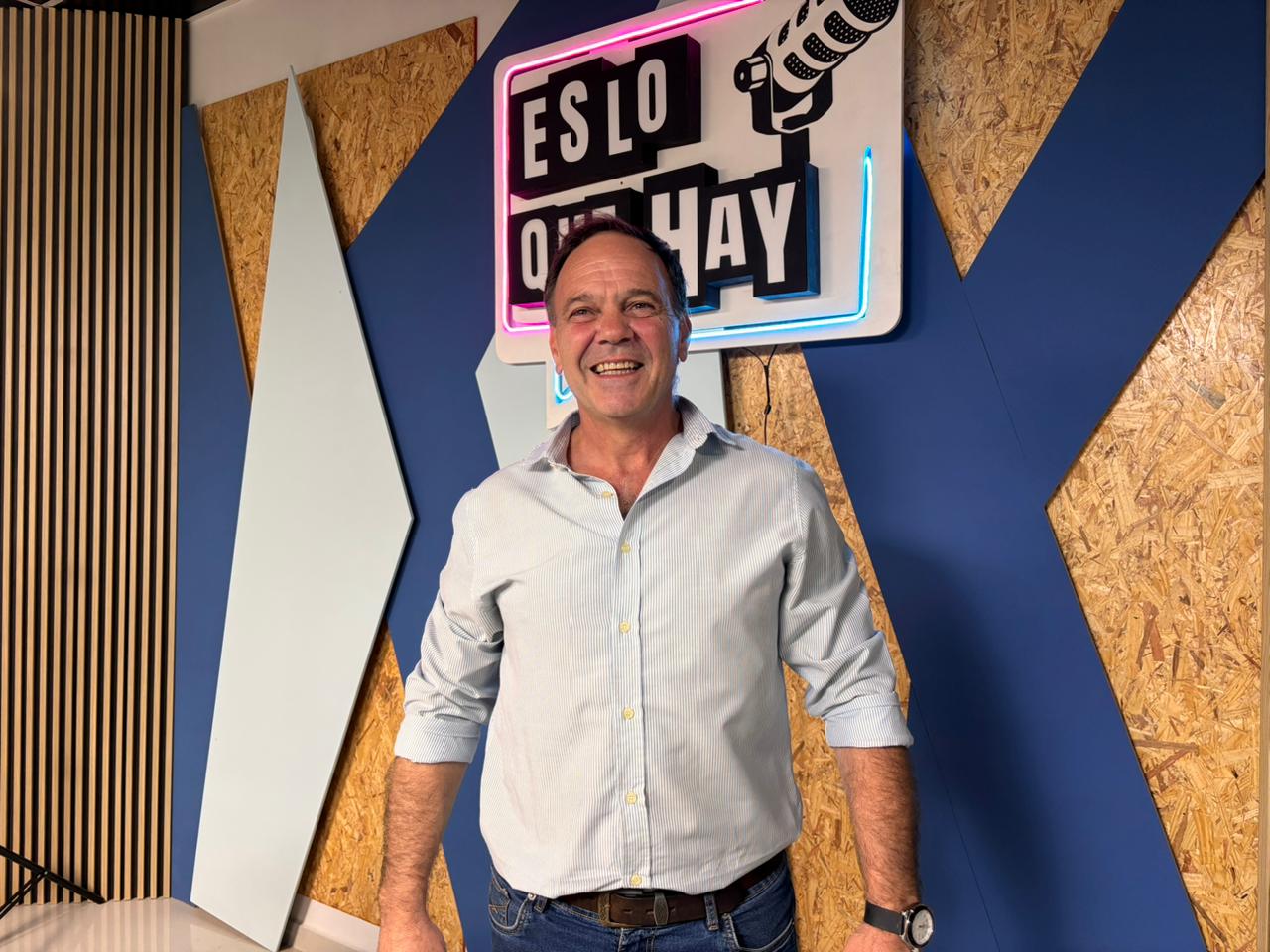 Minnozzi advierte por la ropa importada por kilo: “El problema no es el comerciante, es la falta de competitividad”