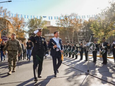 Con actos oficiales, desfile y una gala artística, el Gobierno conmemoró el 25 de Mayo en San Juan