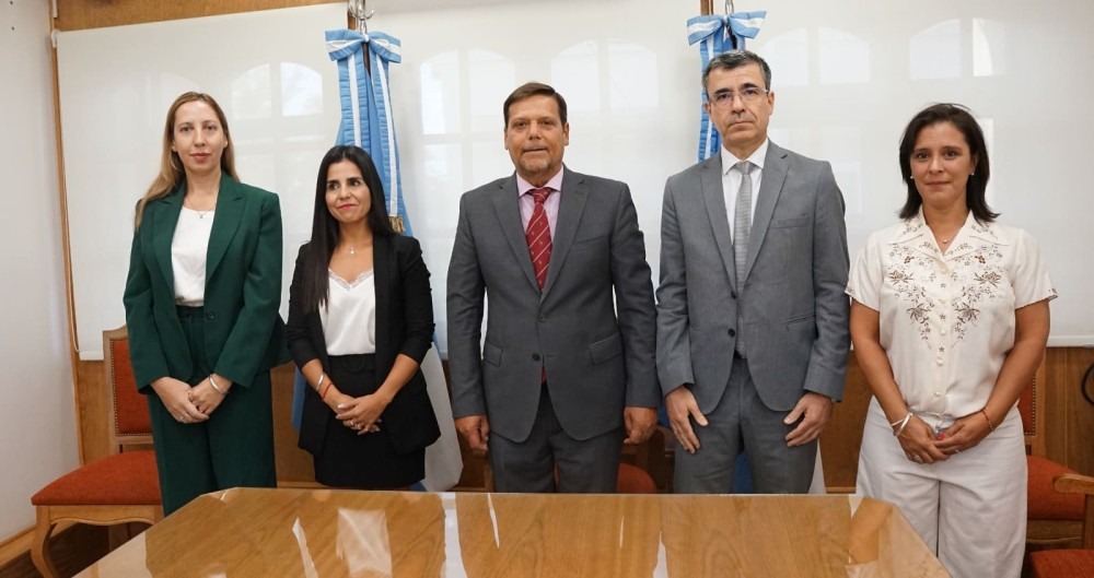 Más de 70 postulantes y fuerte puja política por la vacante en la Cámara de Paz