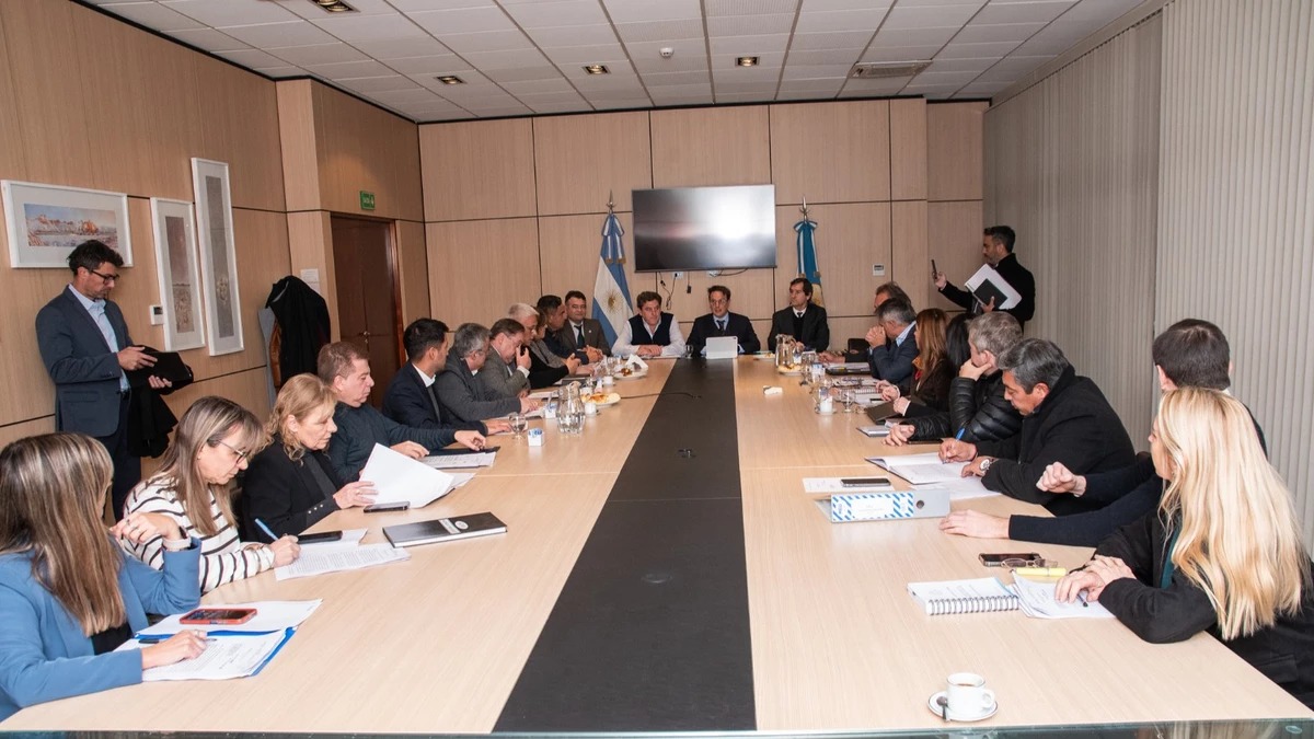 El oficialismo apura el tratamiento de la Ley de Empleo Local Minero y podría aprobarse este jueves
