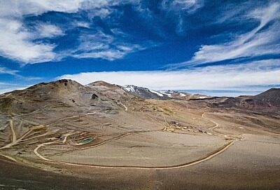 Vicuña puso primera: adjudicó la construcción del campamento y avanza con las obras del proyecto
