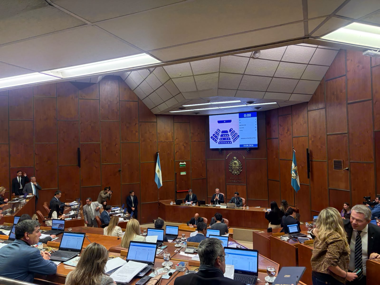 Con votos del peronismo dividido, Diputados aprobó el acuerdo con Vicuña por US$250 millones
