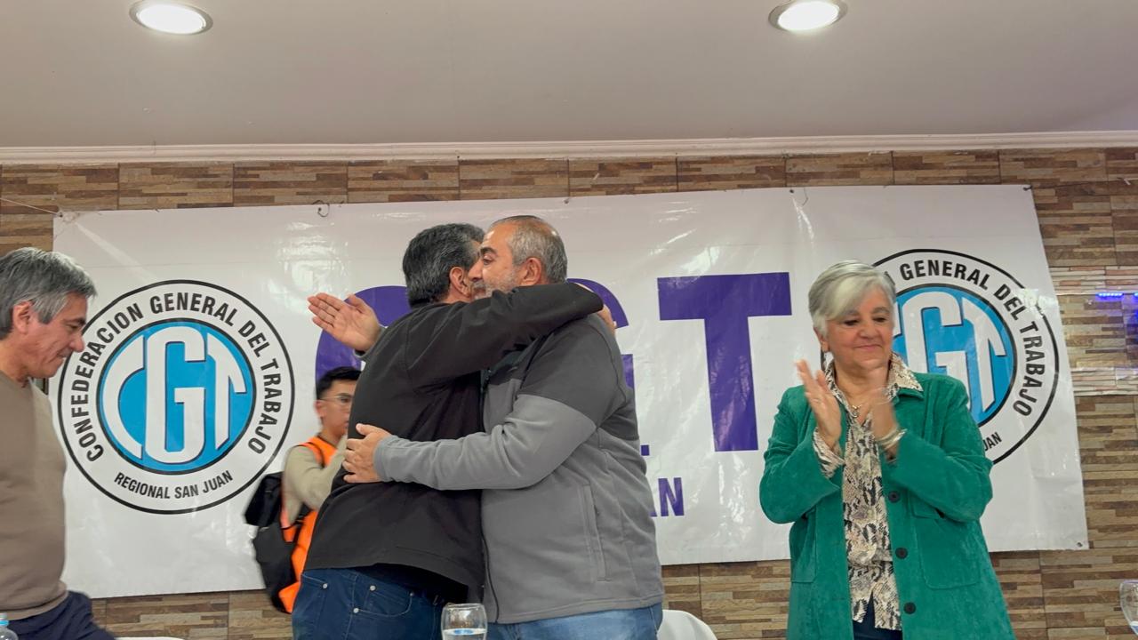 Sin presencia del peronismo local, Cabello fue reelecto en la CGT de San Juan