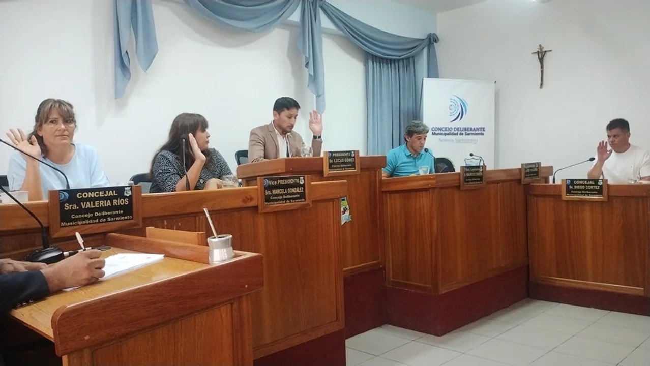 Sarmiento abrió la temporada de pedidos de informe: el Concejo puso bajo la lupa la gestión de Castro