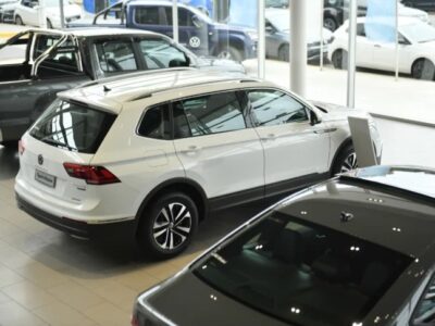 La competencia de los autos importados obliga a las agencias a reinventarse: qué pasa en San Juan